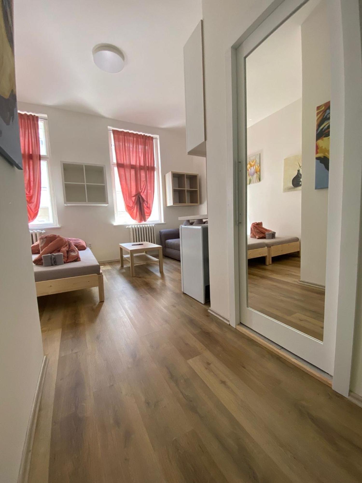 Garsoniera Ostrava City Centr, Na Hradbach 118 Luaran gambar